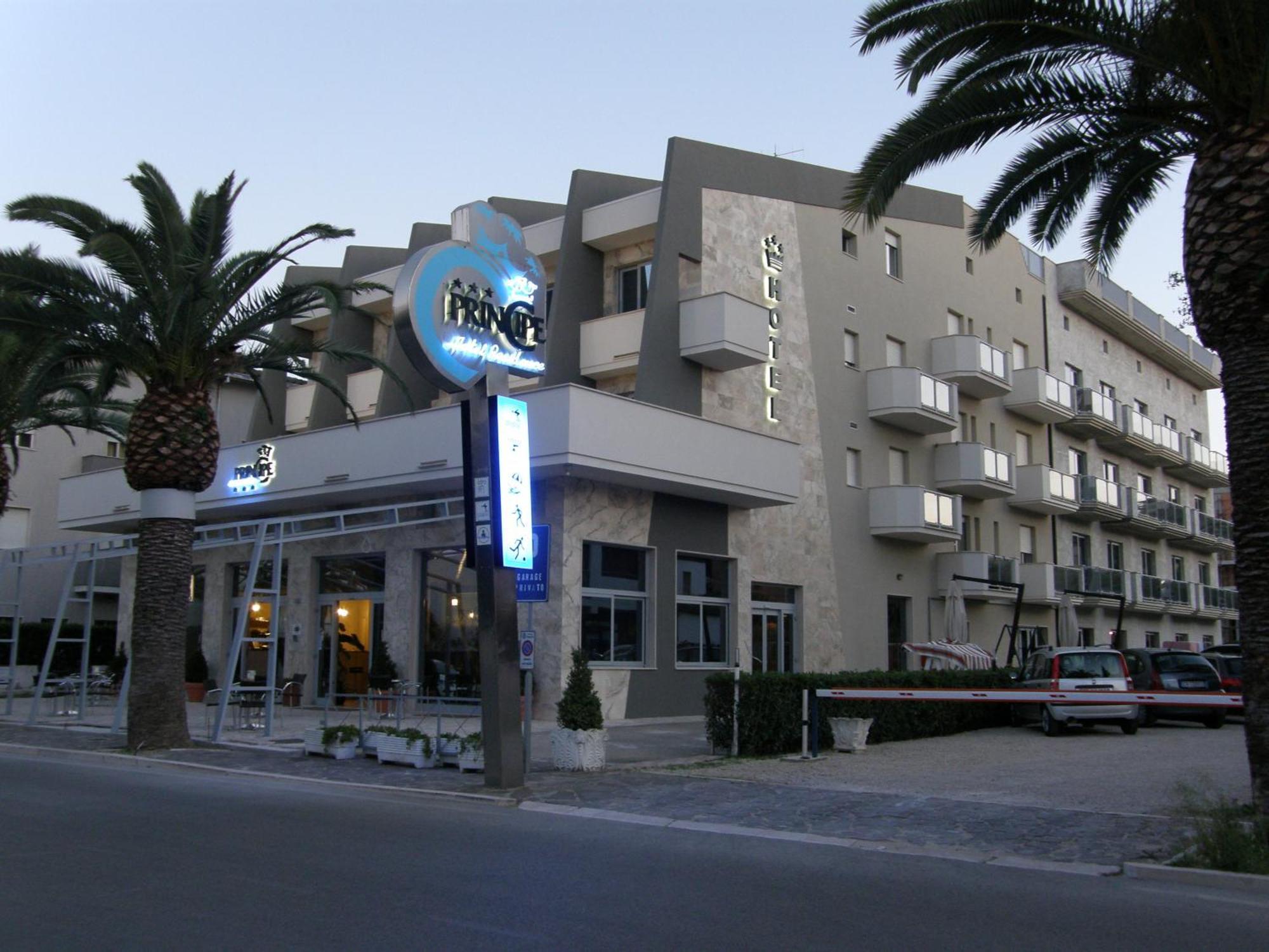 Hotel Principe Residence Васто Екстериор снимка