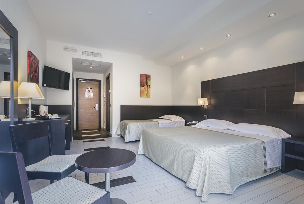 Hotel Principe Residence Васто Екстериор снимка