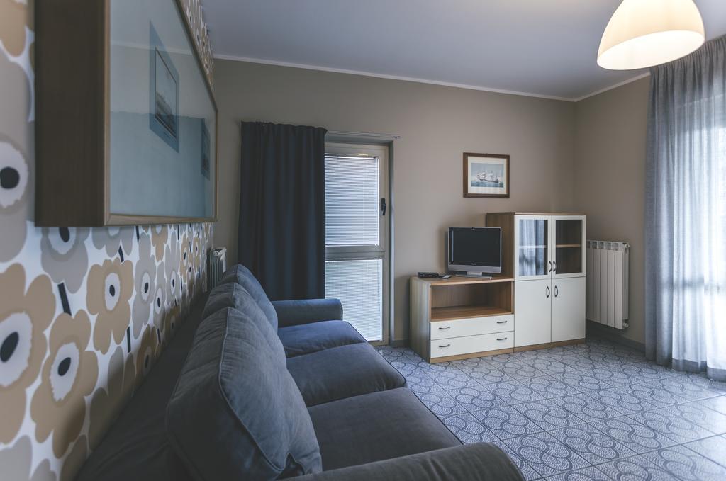 Hotel Principe Residence Васто Екстериор снимка