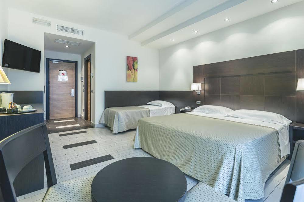 Hotel Principe Residence Васто Екстериор снимка