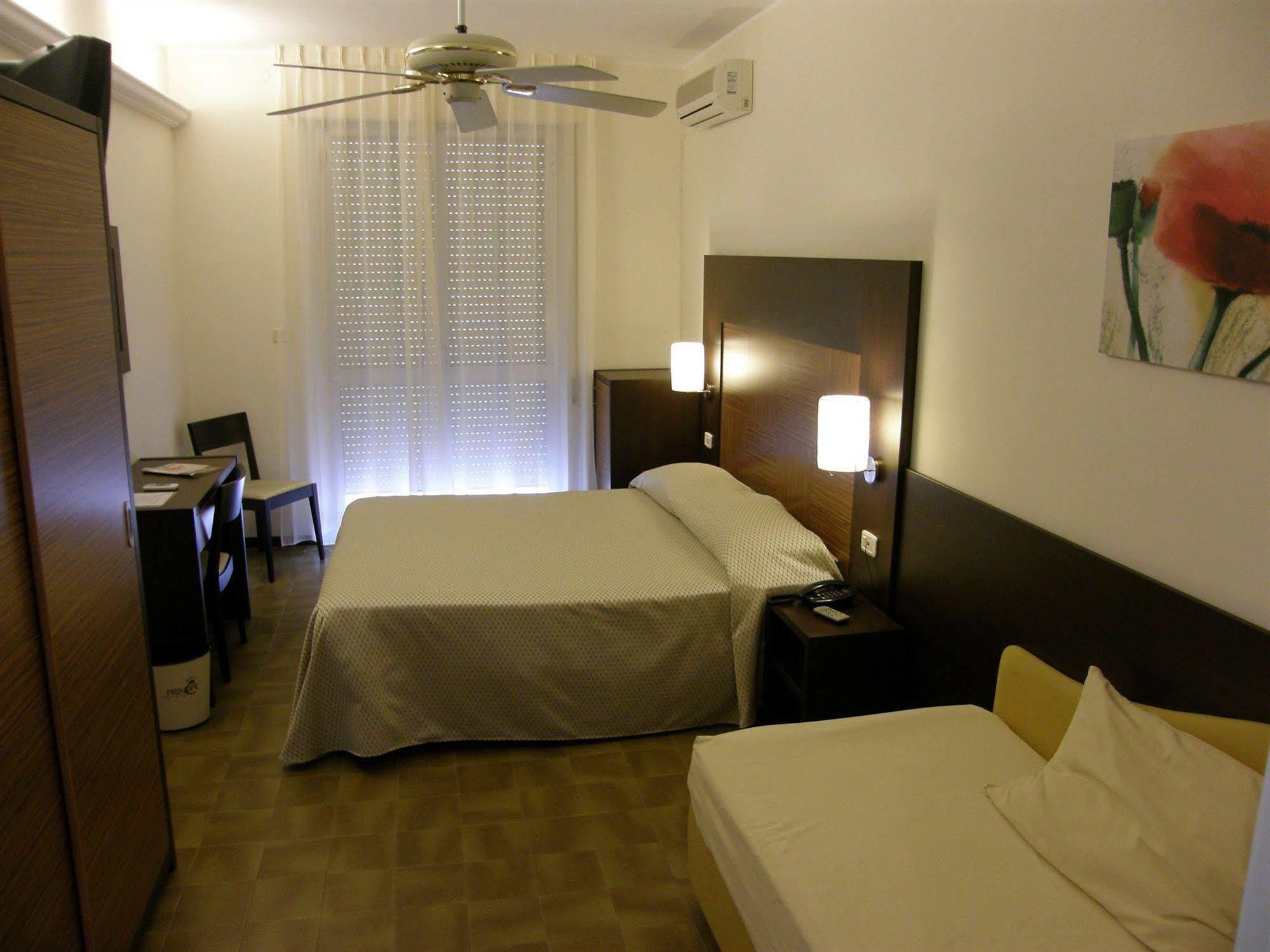 Hotel Principe Residence Васто Екстериор снимка